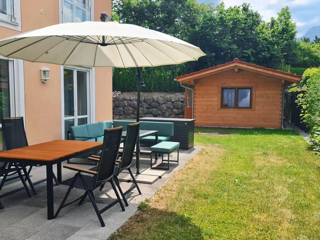 Alpina Zon-Appartement Met Xl-Terras Fussen Germany